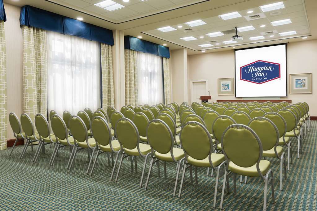 Hampton Inn & Suites Orlando Airport At Gateway Village Facilities photo