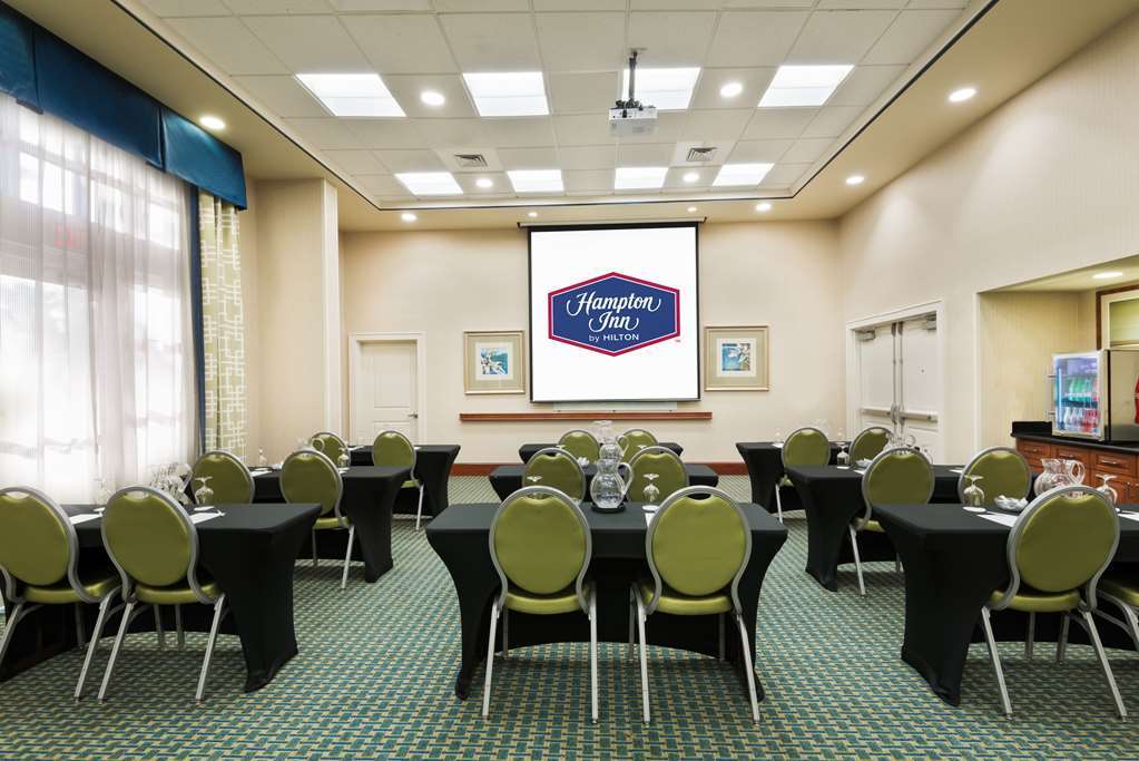 Hampton Inn & Suites Orlando Airport At Gateway Village Facilities photo